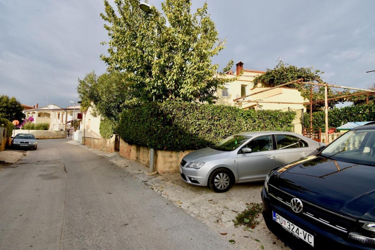 Holiday apartments Medulin Exterior foto