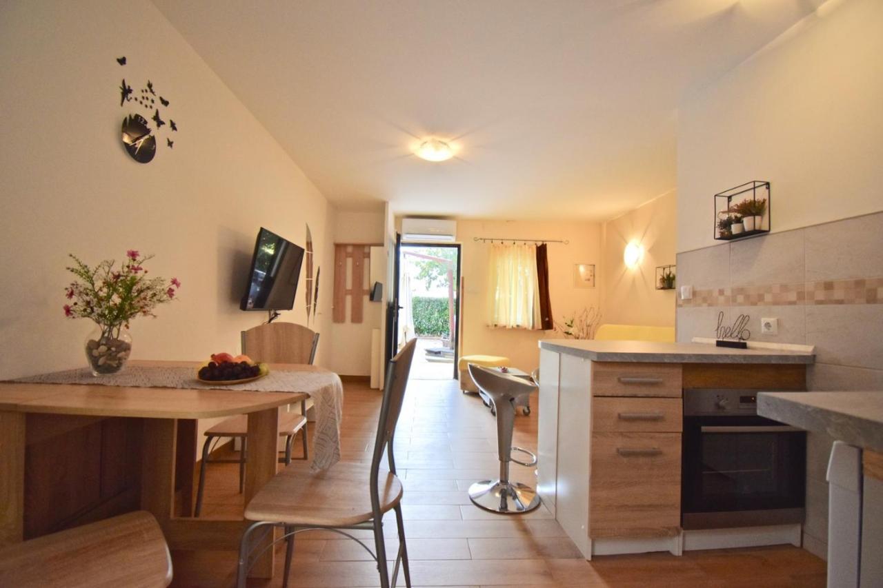 Holiday apartments Medulin Exterior foto